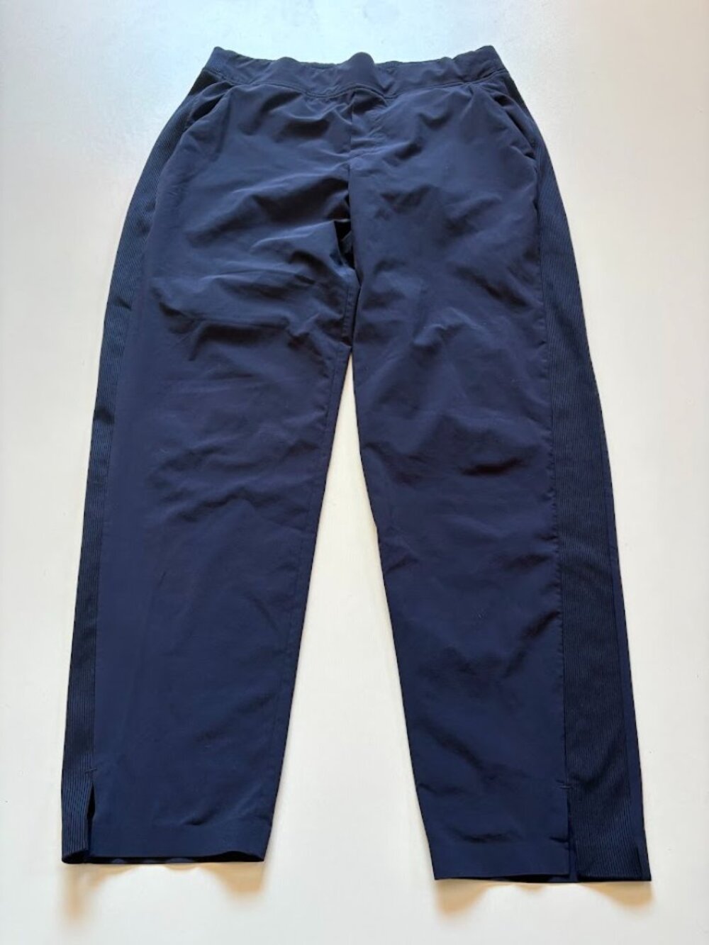 Athleta Brooklyn Mid Rise Ankle Trouser Pants NavyBlue Lightweight Packable - Picture 4 of 13